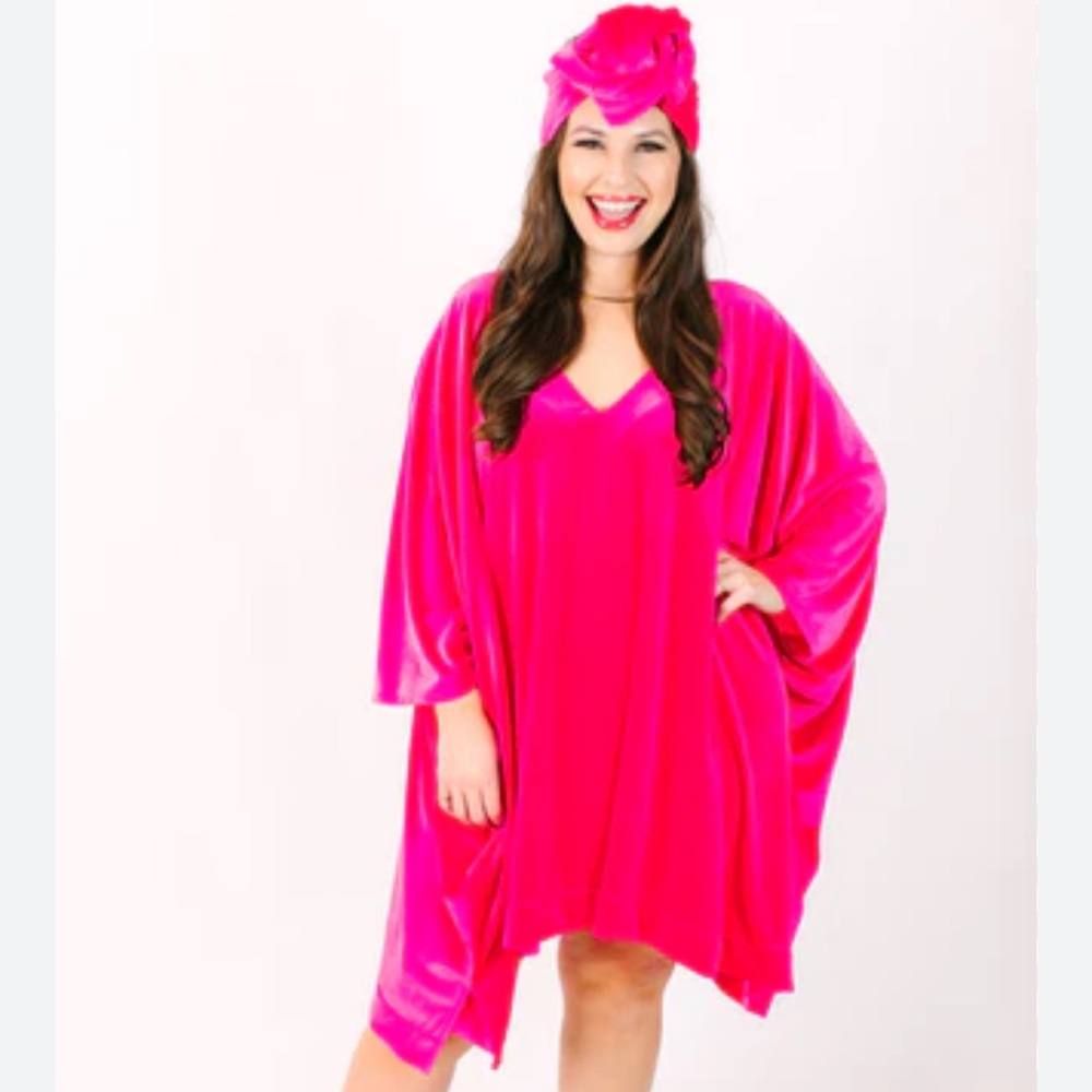 Fringe & Co Short Hot Pink Velvet Caftan O/S